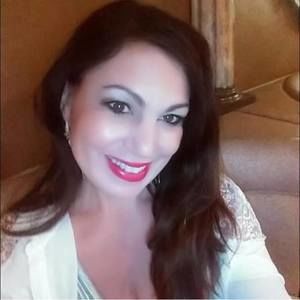 Meet your Posher, Catherine